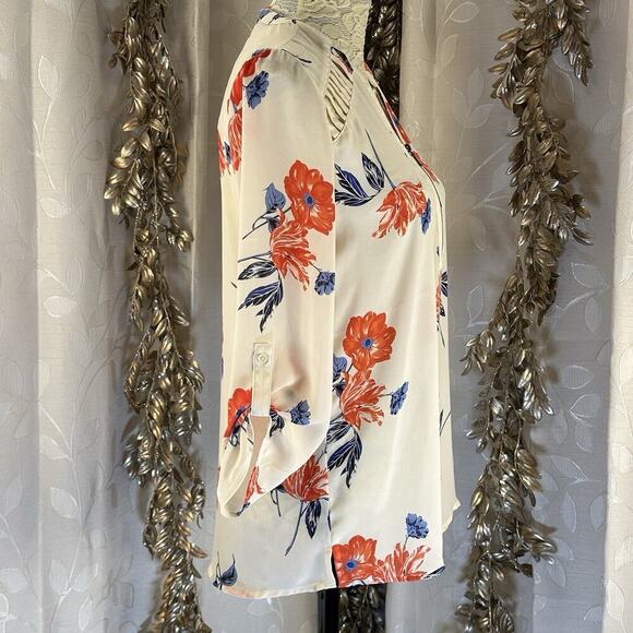 Maurices Women’s M White Floral Blouse Boho Chic Cottagecore‎ Coastal Feminine - Picture 4 of 10